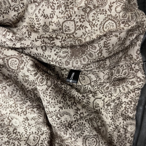 NWT TASHA TARNO Distressed real leather and fabric mixed media jacket - Picture 6 of 6